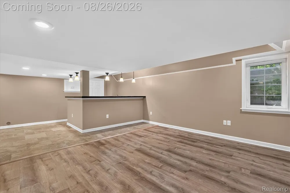 6350 Knob Hill Court Grand Blanc Charter Township, MI 48439