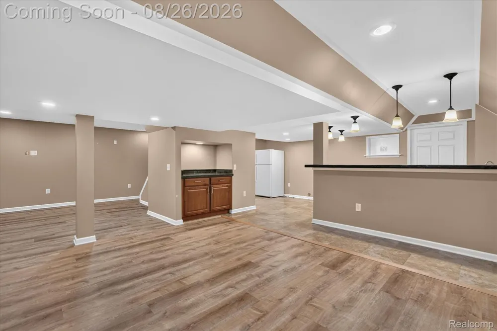 6350 Knob Hill Court Grand Blanc Charter Township, MI 48439
