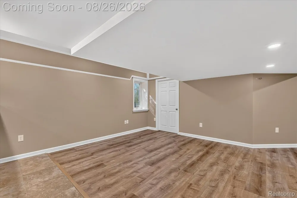 6350 Knob Hill Court Grand Blanc Charter Township, MI 48439