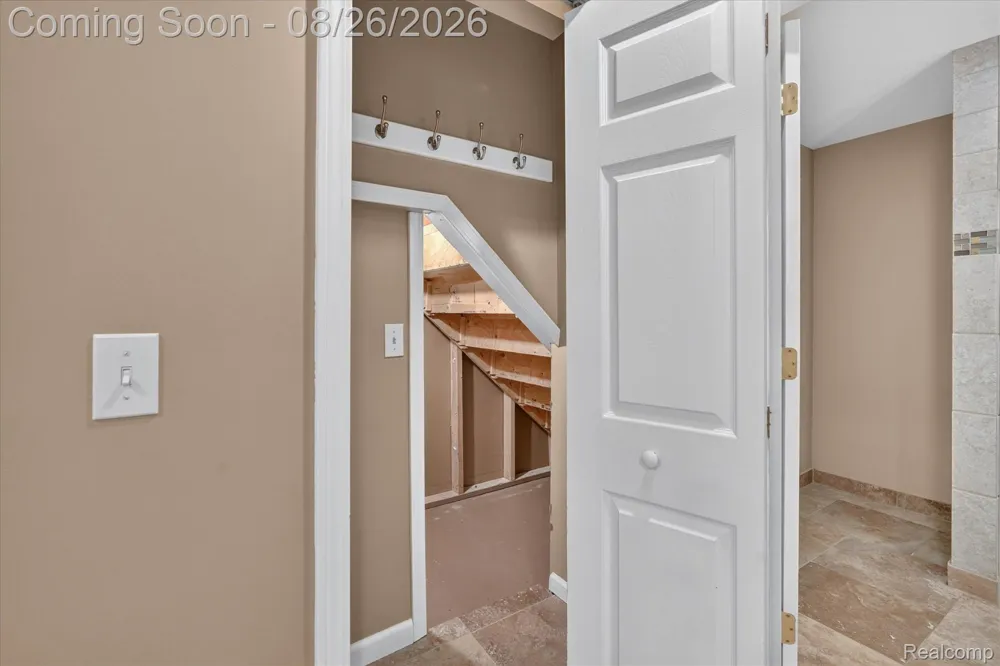 6350 Knob Hill Court Grand Blanc Charter Township, MI 48439