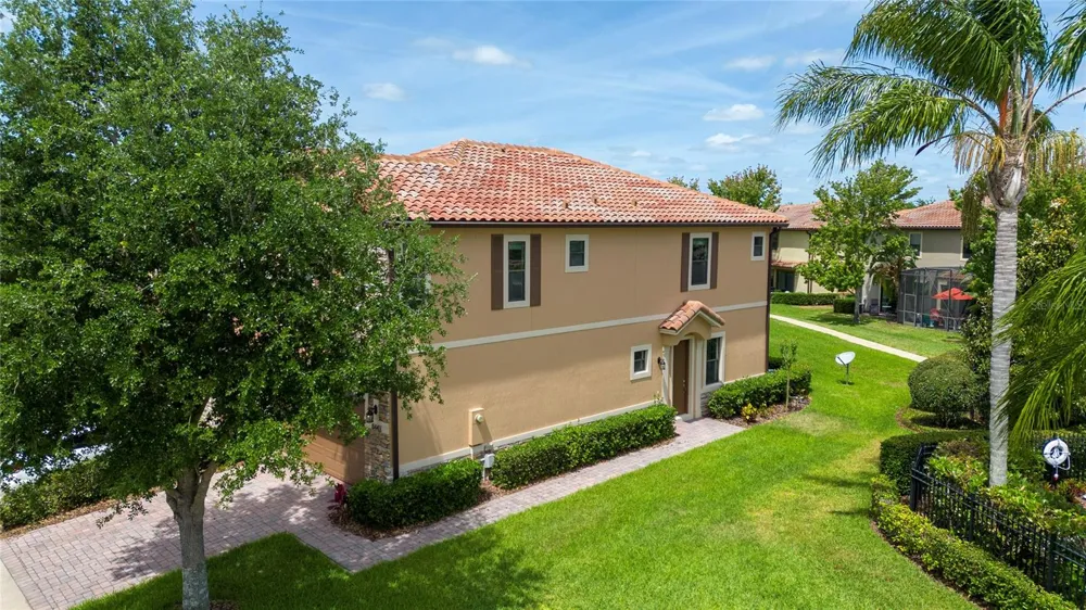 8443 KELSALL DRIVE Orlando, FL 32832