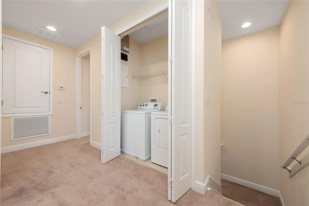 8443 KELSALL DRIVE Orlando, FL 32832