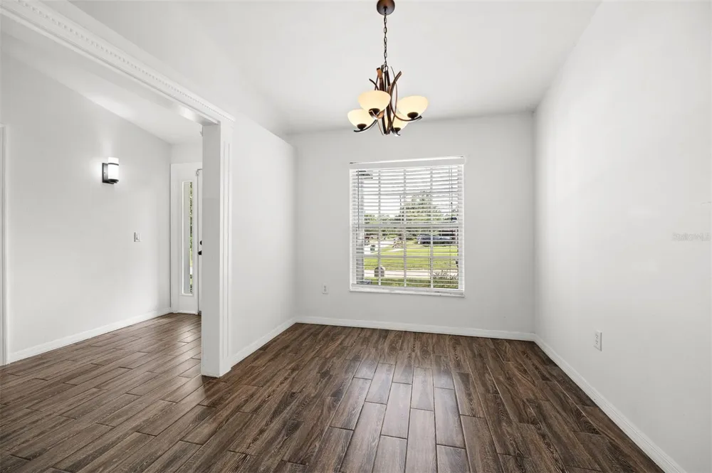 1031 E WALTS AVENUE Deland, FL 32724