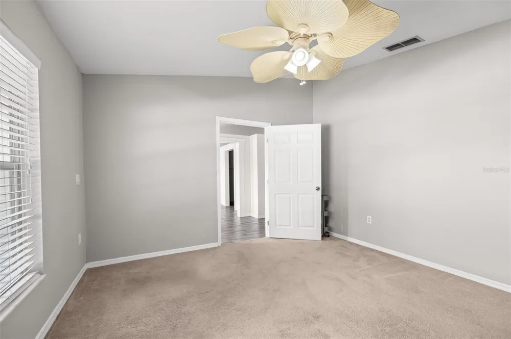 1031 E WALTS AVENUE Deland, FL 32724