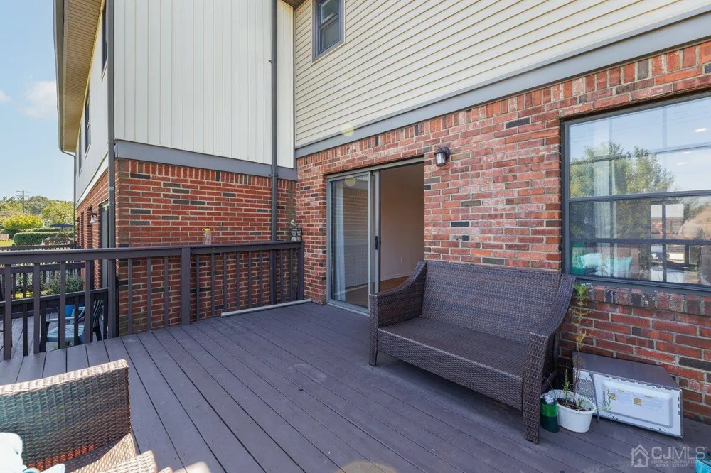 104 Maple Hill Drive Woodbridge Proper, NJ 07095
