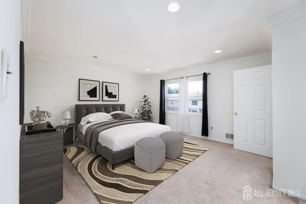 104 Maple Hill Drive Woodbridge Proper, NJ 07095