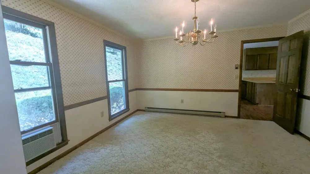 N COUNTRY CLUB DR Cullowhee, NC 28723