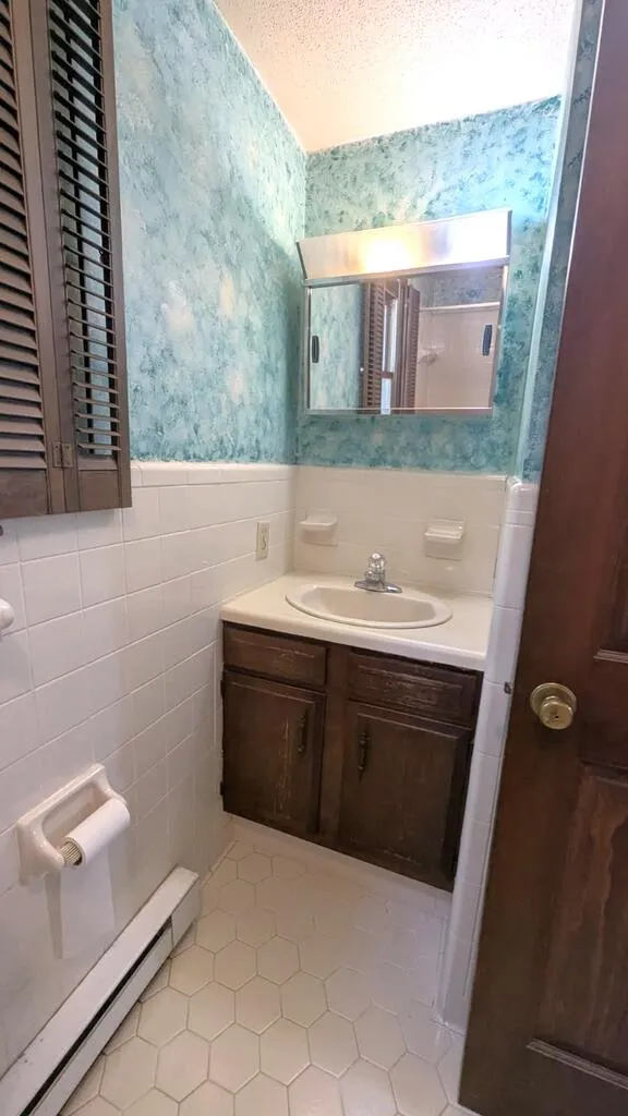N COUNTRY CLUB DR Cullowhee, NC 28723