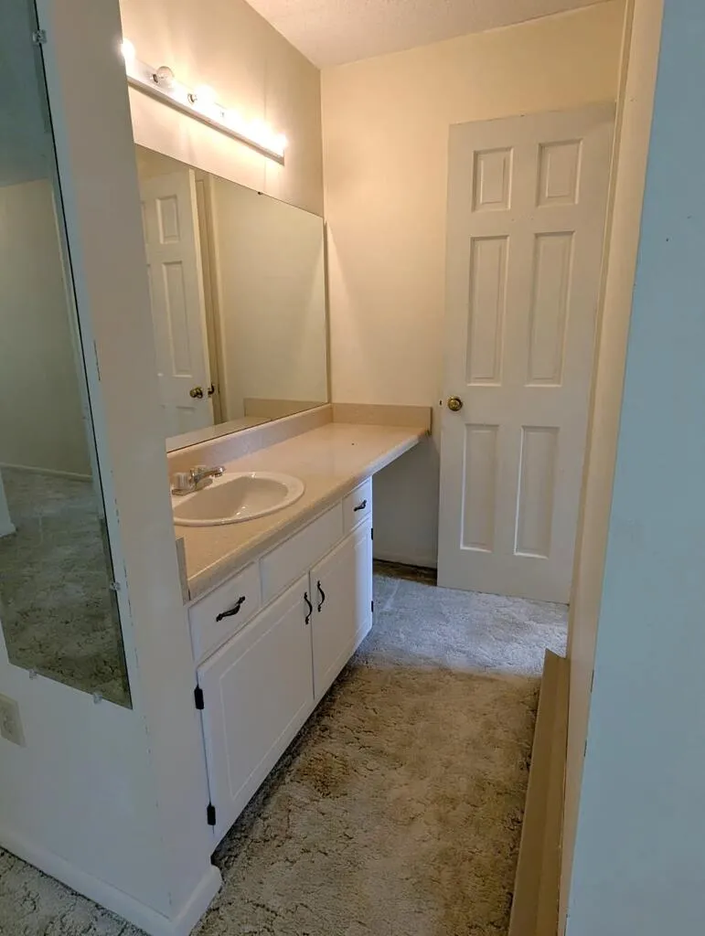 N COUNTRY CLUB DR Cullowhee, NC 28723