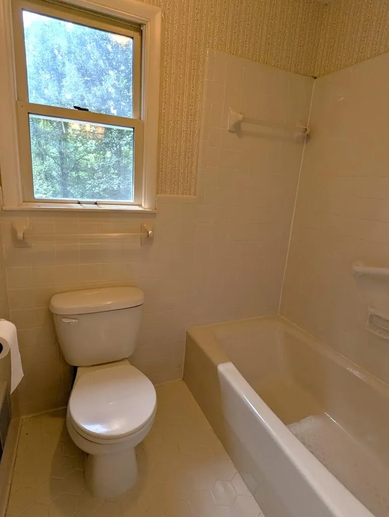 N COUNTRY CLUB DR Cullowhee, NC 28723