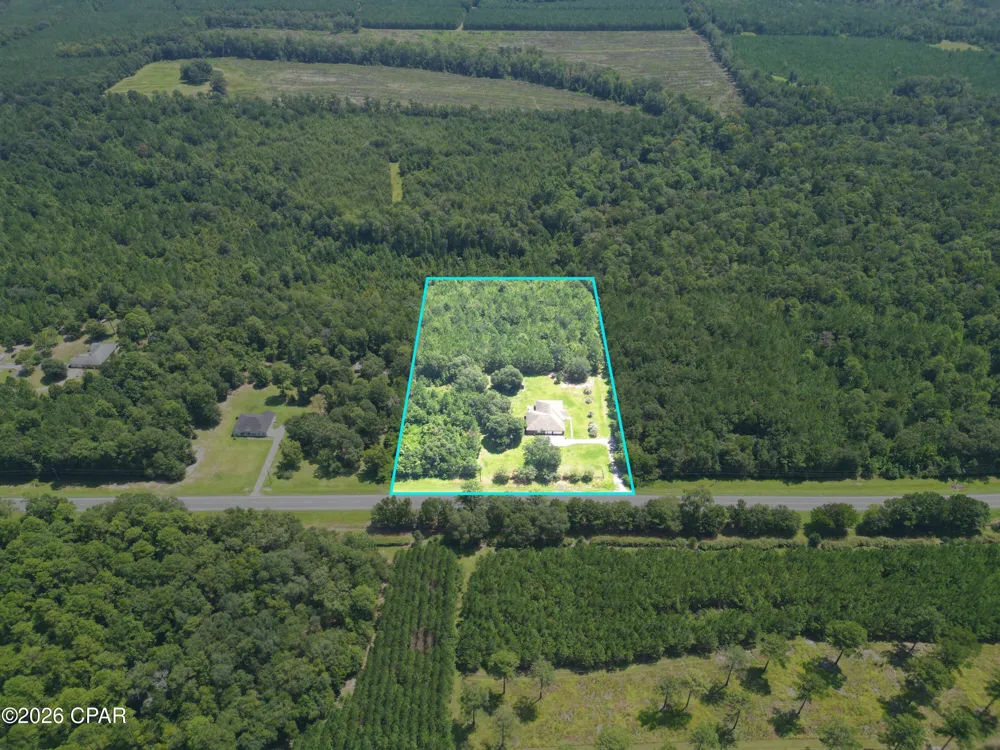 15 Alpine Heights Road Quincy, FL 32352