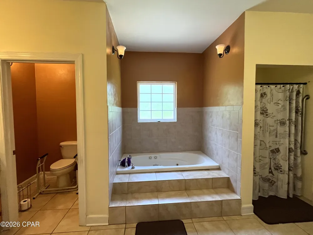 15 Alpine Heights Road Quincy, FL 32352