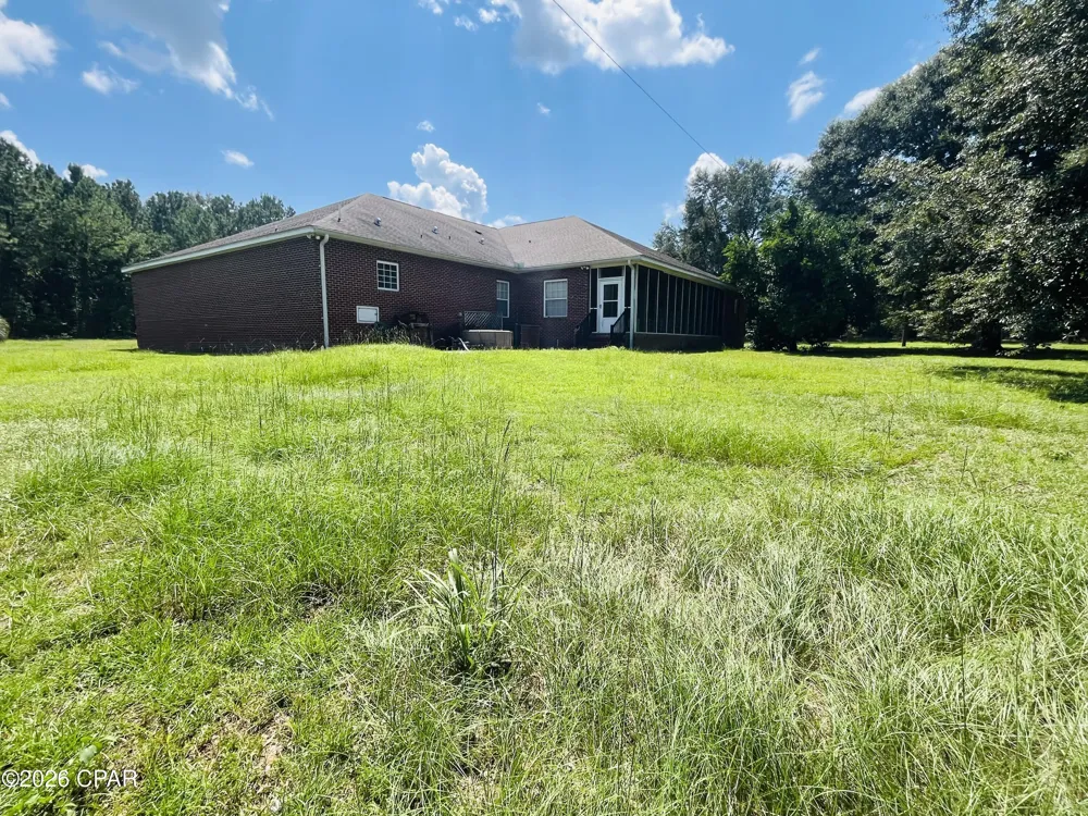 15 Alpine Heights Road Quincy, FL 32352