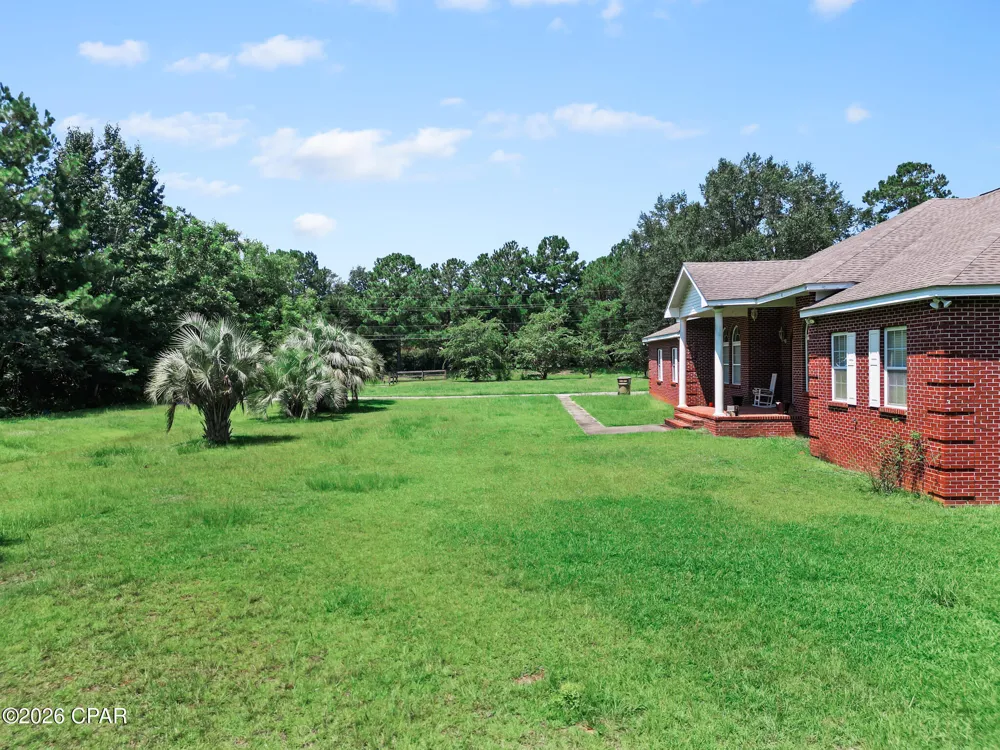 15 Alpine Heights Road Quincy, FL 32352