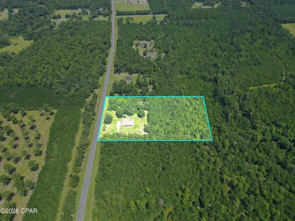 15 Alpine Heights Road Quincy, FL 32352