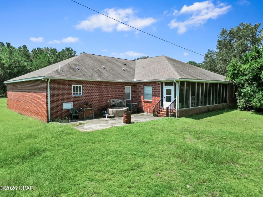 15 Alpine Heights Road Quincy, FL 32352