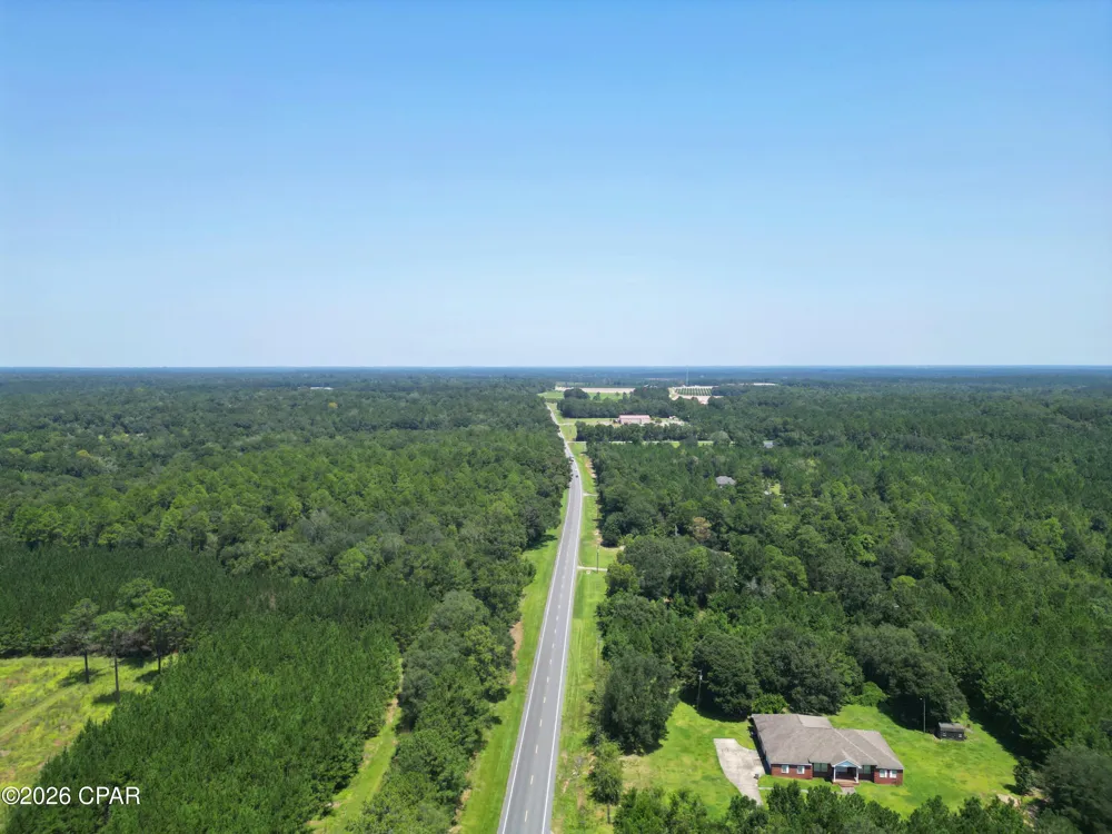 15 Alpine Heights Road Quincy, FL 32352