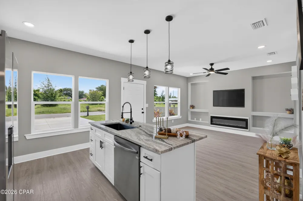 927 Spring Avenue Panama City, FL 32401