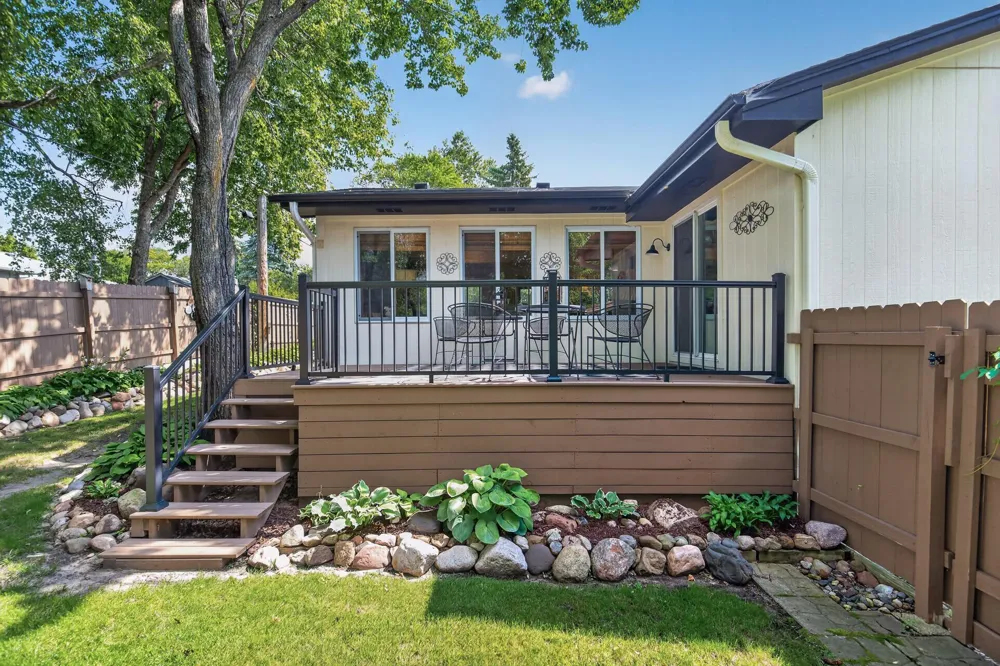 517 5 1/2 STREET NW Elk River, MN 55330