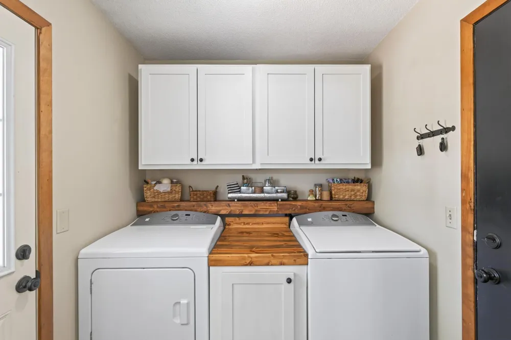517 5 1/2 STREET NW Elk River, MN 55330