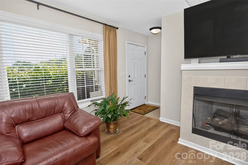 14 Rotunda Circle Asheville, NC 28806