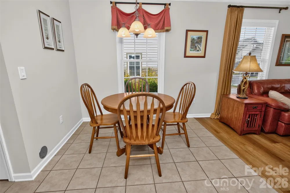 14 Rotunda Circle Asheville, NC 28806