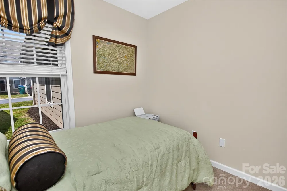 14 Rotunda Circle Asheville, NC 28806