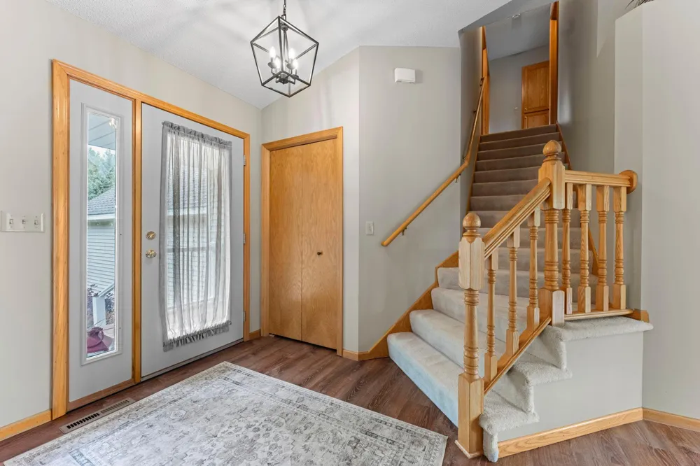 19543 Naples Street NE East Bethel, MN 55011