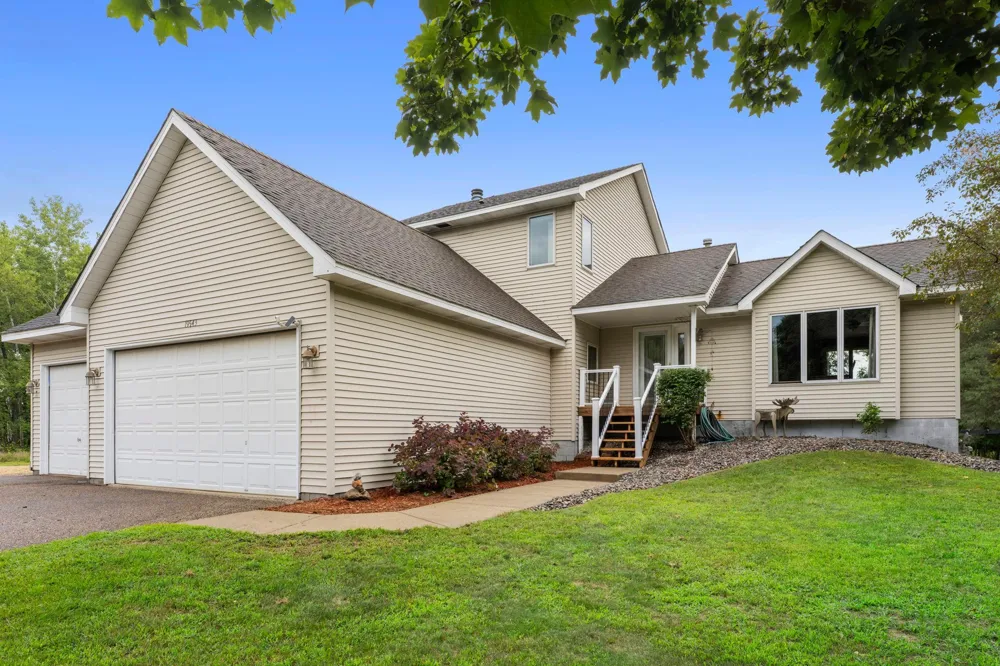 19543 Naples Street NE East Bethel, MN 55011