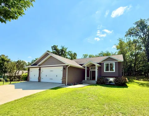863 Whitetail Lane
