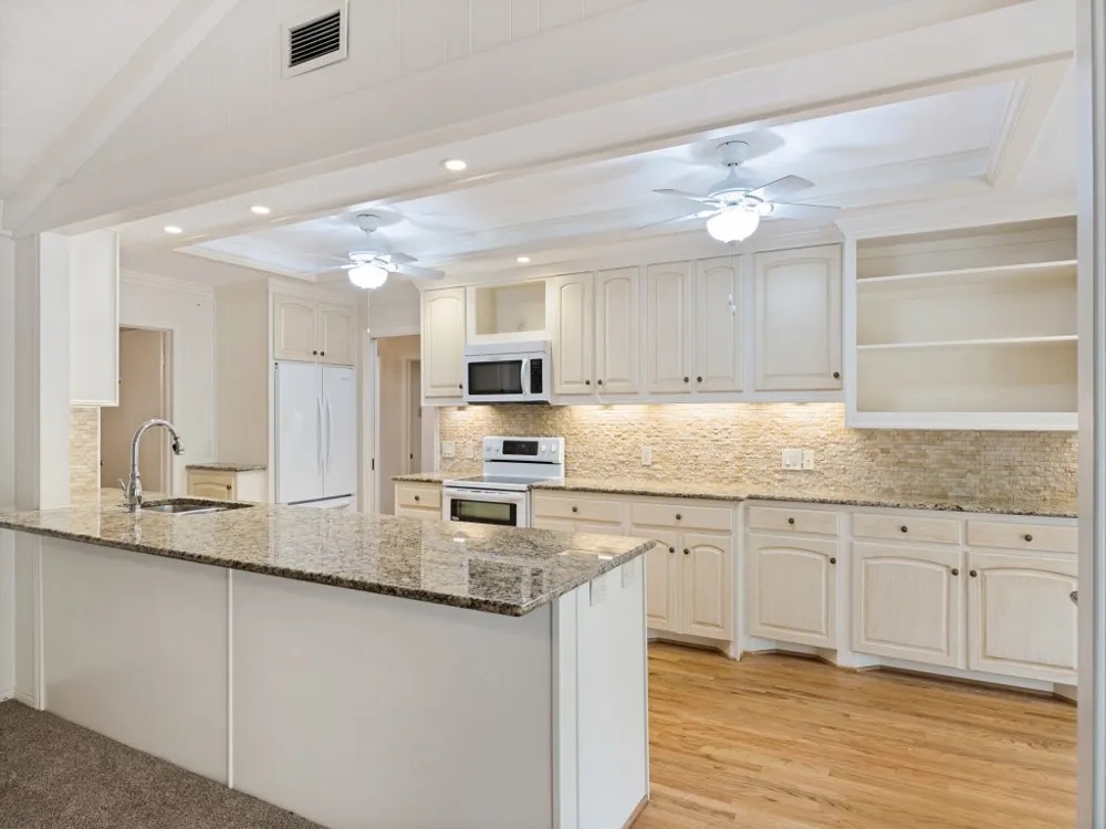 6153 Danbury Lane Dallas, TX 75214