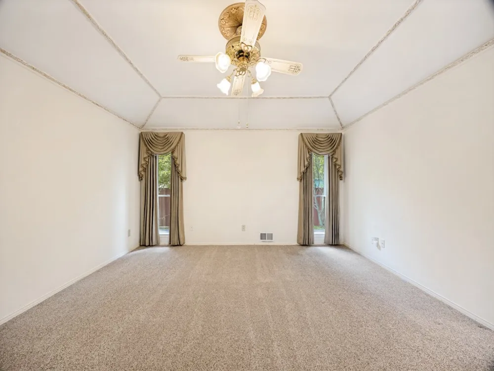 6153 Danbury Lane Dallas, TX 75214