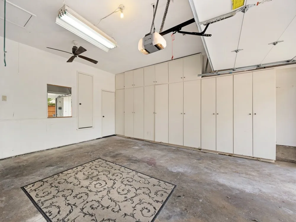 6153 Danbury Lane Dallas, TX 75214