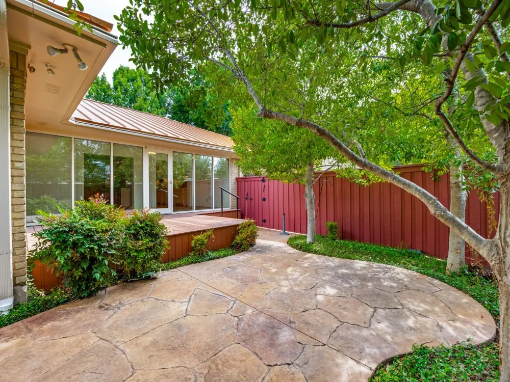 6153 Danbury Lane Dallas, TX 75214