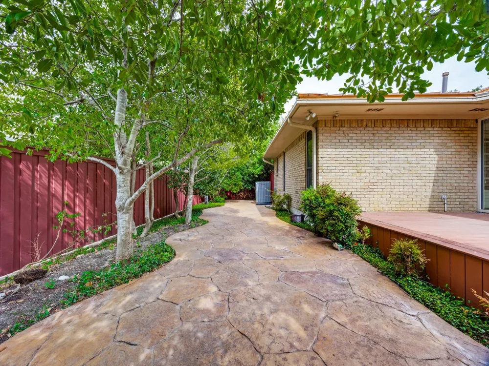 6153 Danbury Lane Dallas, TX 75214