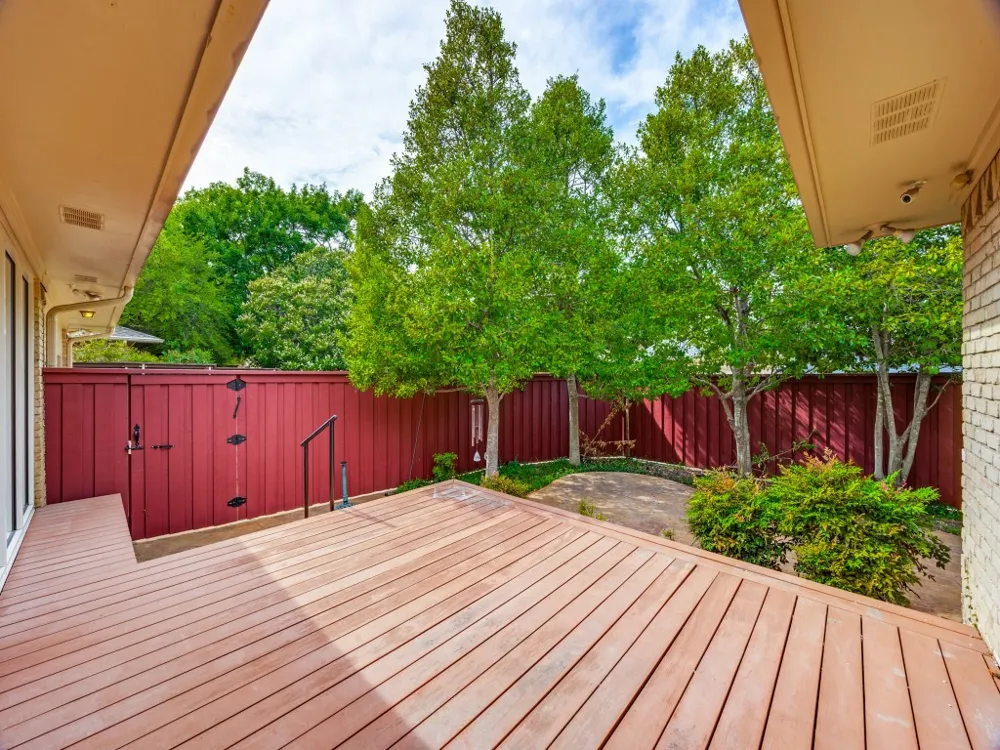 6153 Danbury Lane Dallas, TX 75214