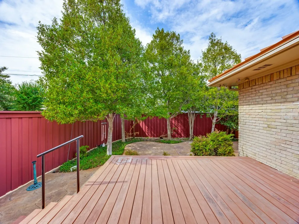 6153 Danbury Lane Dallas, TX 75214