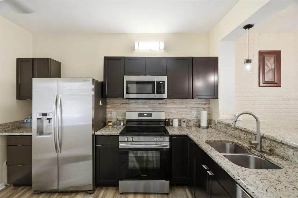3082 LANDMARK BOULEVARD #1702 Palm Harbor, FL 34684