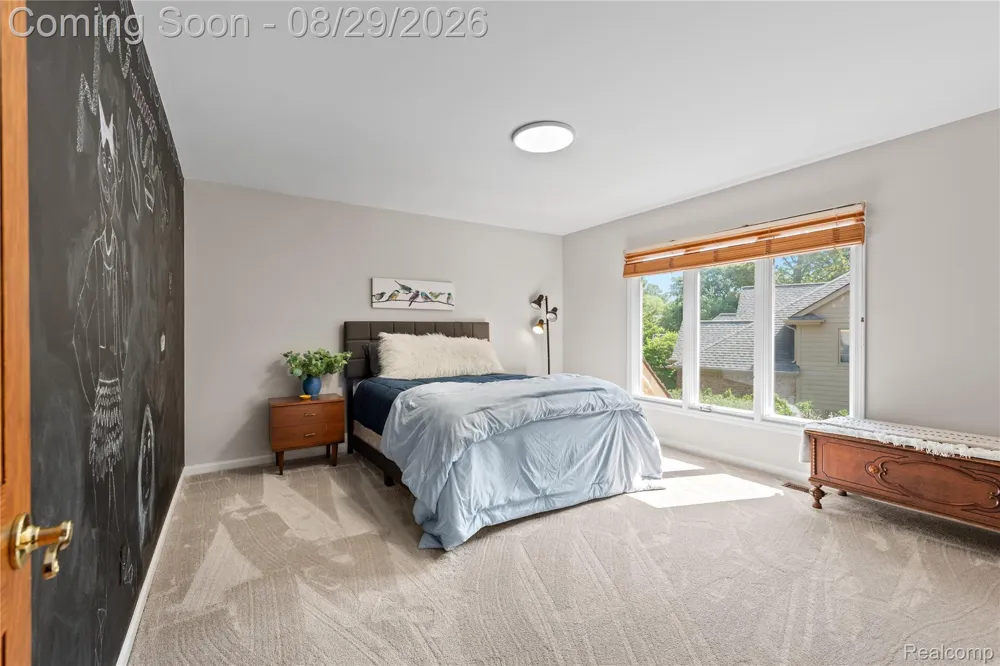 1733 Apple Ridge Court Rochester Hills City, MI 48306