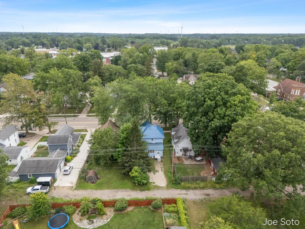 117 E Wright Avenue Shepherd Village, MI 48883