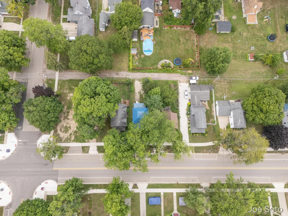117 E Wright Avenue Shepherd Village, MI 48883