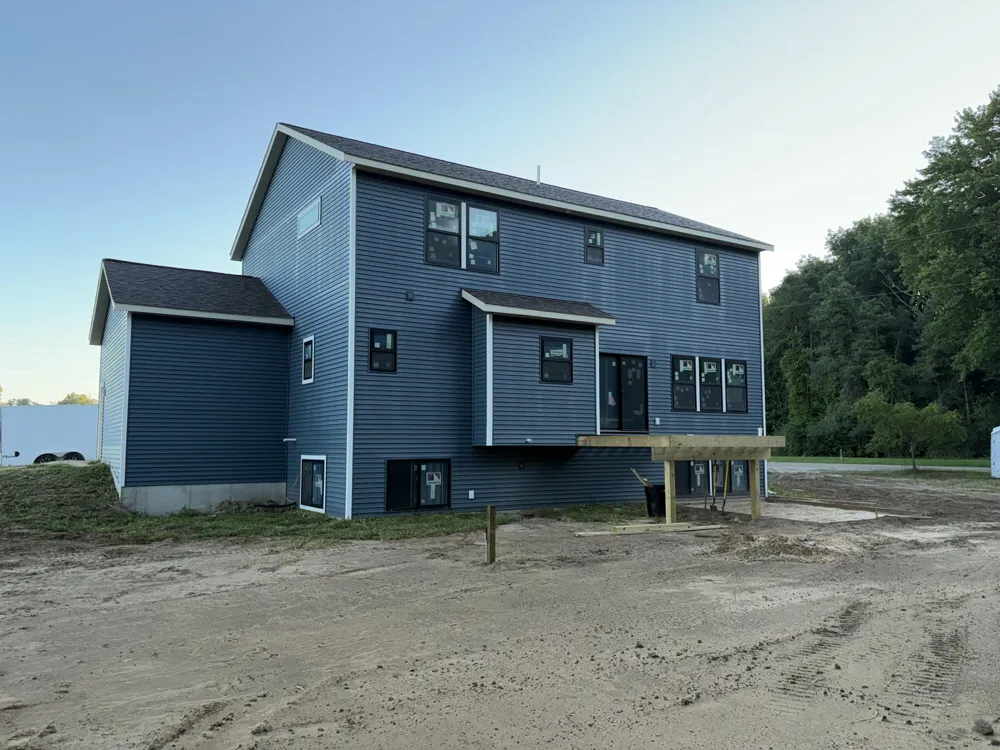 6010 Grand Vista Drive Polkton Charter Township, MI 49404