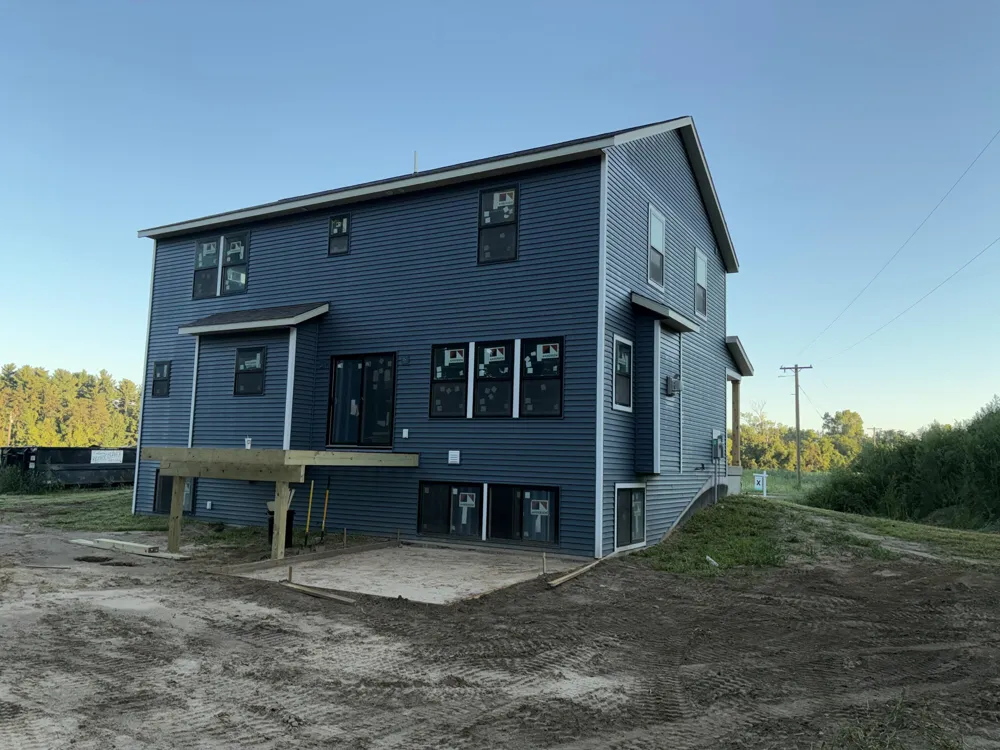 6010 Grand Vista Drive Polkton Charter Township, MI 49404