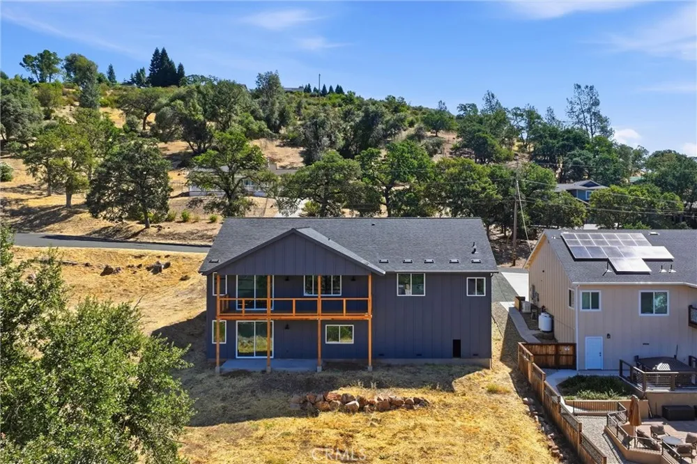 17247 Meadow View Hidden Valley Lake, CA 95467