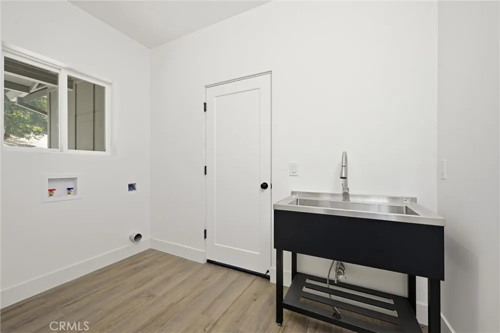 17247 Meadow View Hidden Valley Lake, CA 95467
