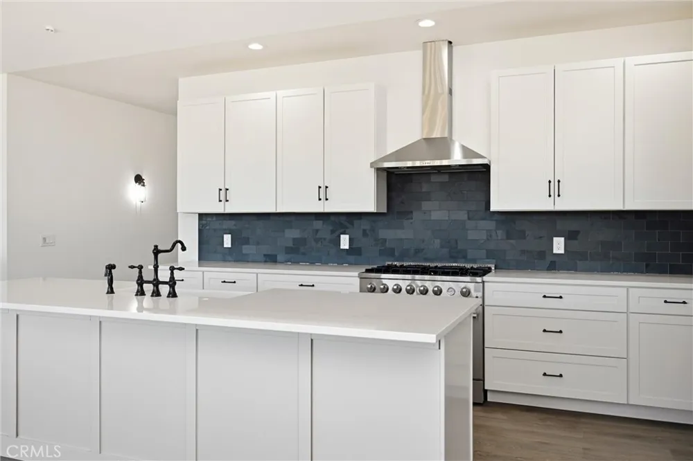 17247 Meadow View Hidden Valley Lake, CA 95467
