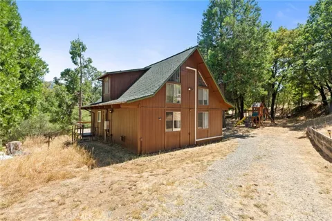 5570 Grayling