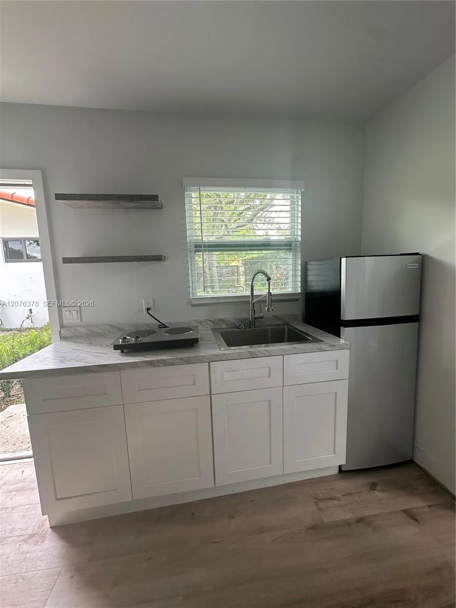 Address Not Shown Miami, FL 33173
