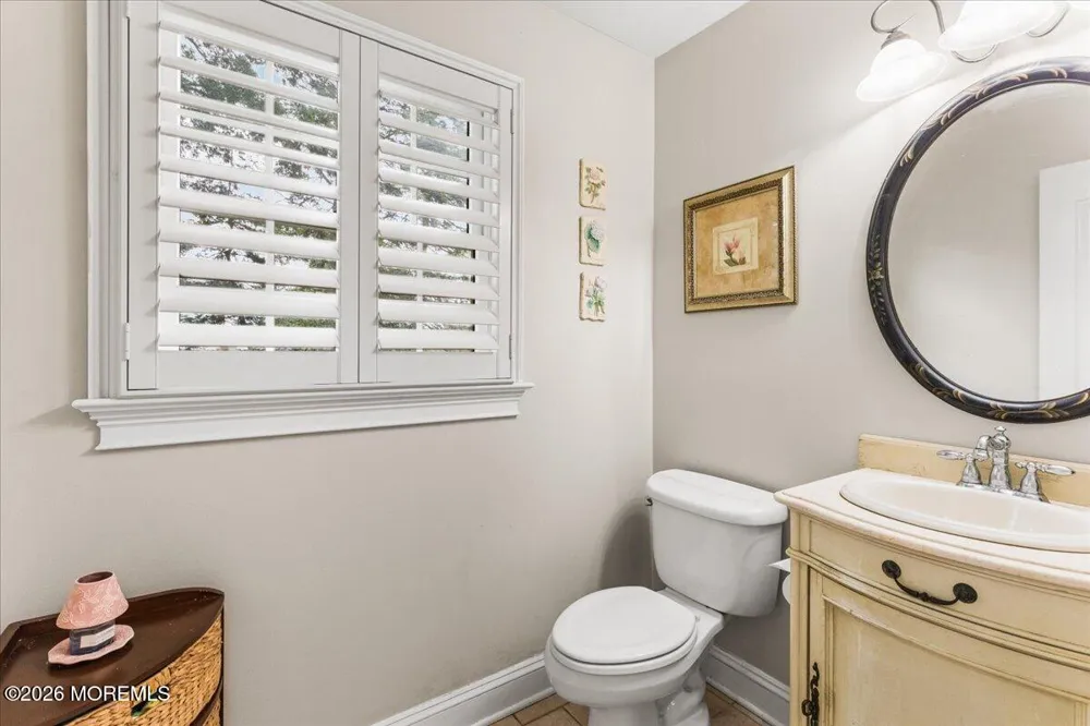 61 Laurelwood Drive Colts Neck, NJ 07722