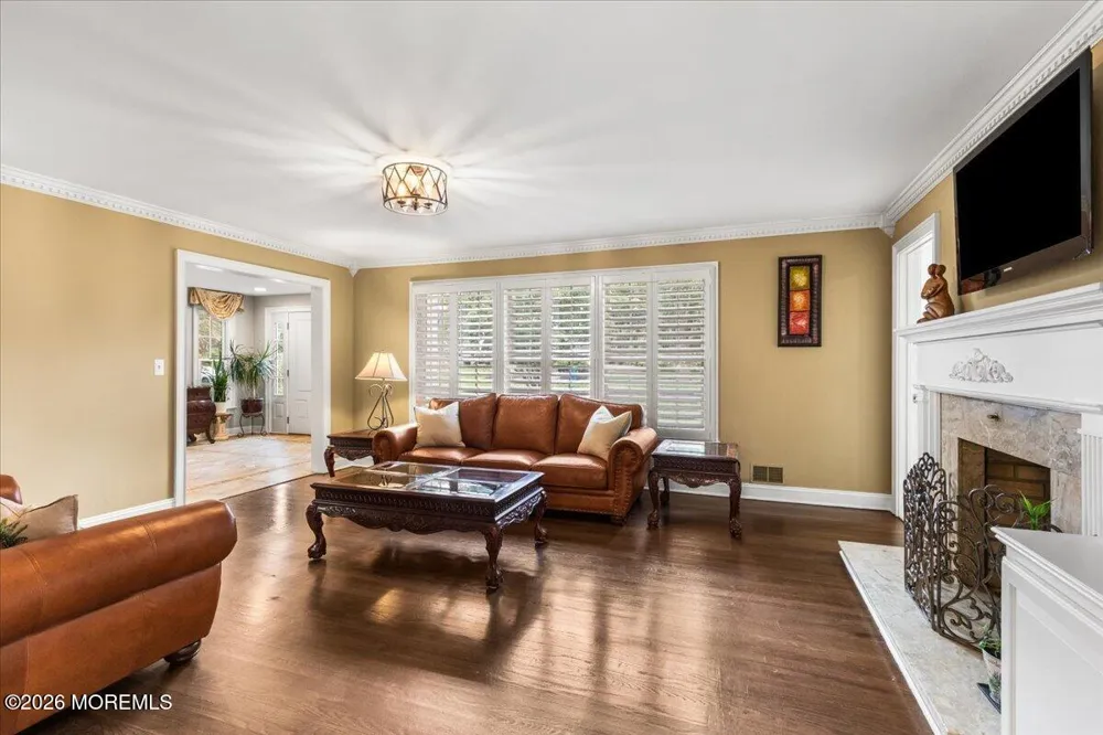 61 Laurelwood Drive Colts Neck, NJ 07722